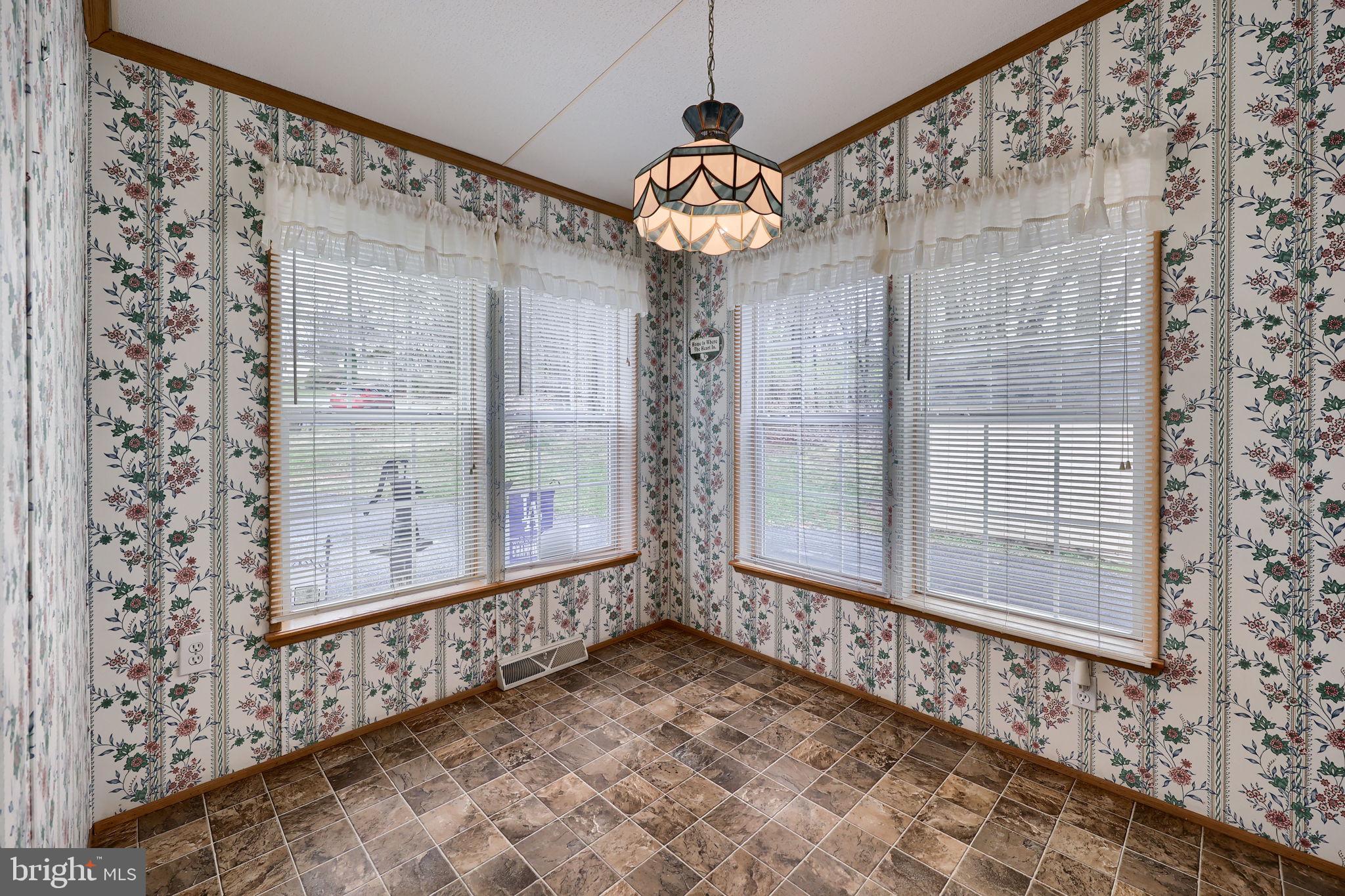 16 Brian Court Stevens, PA 17578 - Photo 6 of 36