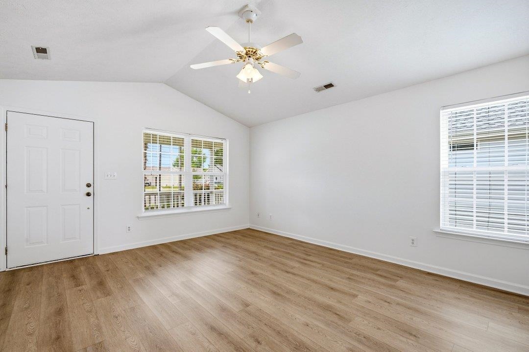 3036 Sabal Court Murrells Inlet, SC 29576 - Photo 3 of 42
