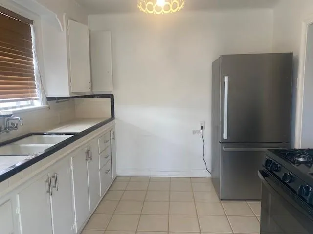 $1,900 | 401 Ridgelake Drive, Metairie, LA 70001