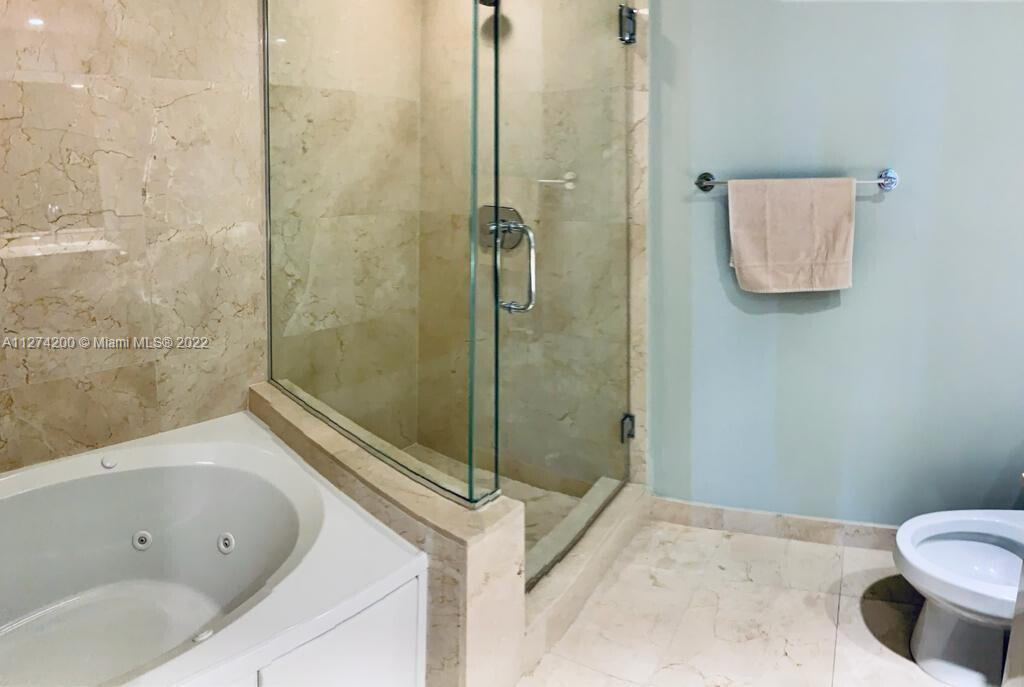 550 Okeechobee Boulevard, Unit 1620 West Palm Beach, FL 33401 - Photo 12 of 25 20221117203815937704000000-o