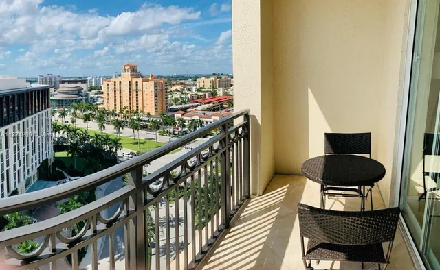 $5,000 | 550 Okeechobee Boulevard, Unit 1620, West Palm Beach, FL 33401