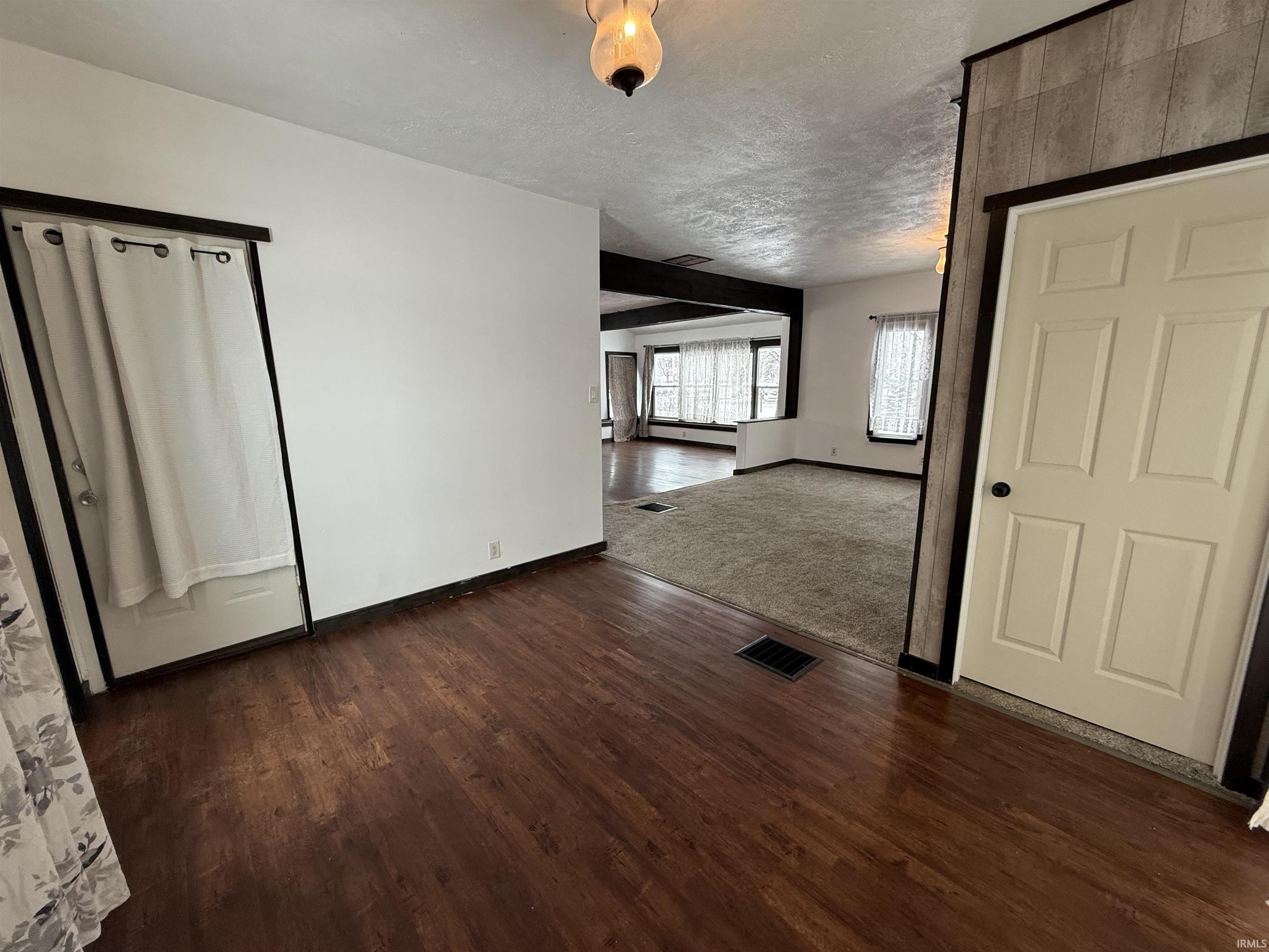 18460 Cedar Road Tippecanoe, IN 46570 - Photo 13 of 36