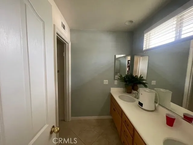 $949,900 | 42206 Kimberly Way, Murrieta, CA 92562