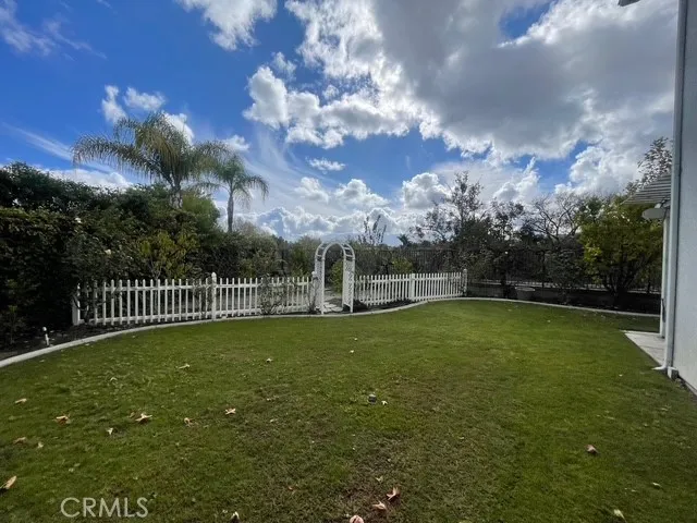 $949,900 | 42206 Kimberly Way, Murrieta, CA 92562