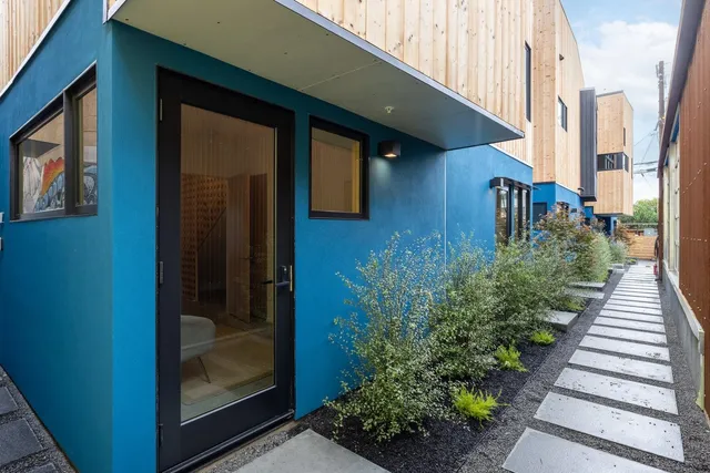 a view of a pathway of a house