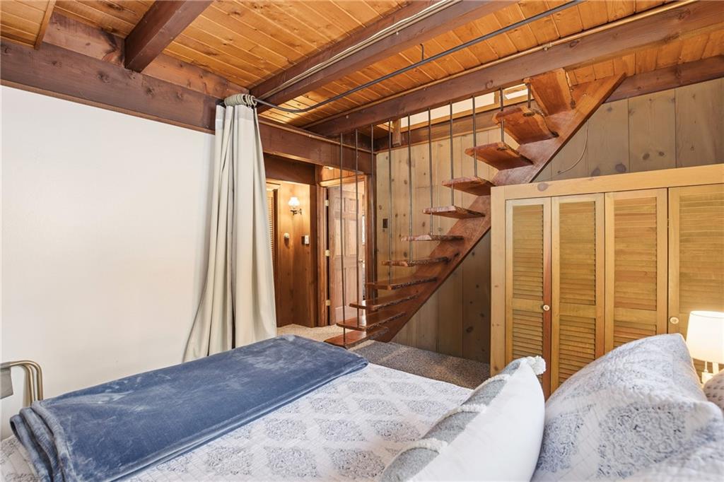 427 Wenatchee Path Central City, PA 15926 - Photo 18 of 42 a view of a livingroom with furniture and stairs