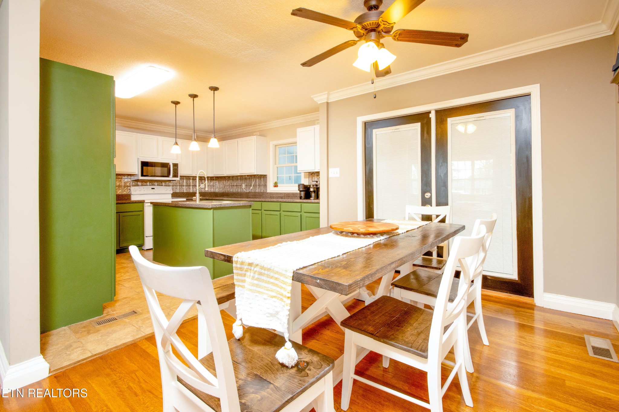4324 Deerfield Road Knoxville, TN 37921 - Photo 5 of 25