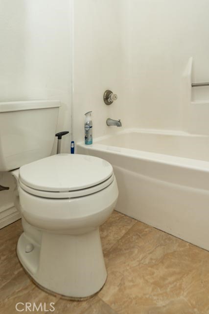 226 Springview Irvine, CA 92620 - Photo 11 of 13 Gallery Image 11