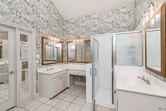 $449,999 | 40204 Pelican Point Parkway, Gonzales, LA 70737