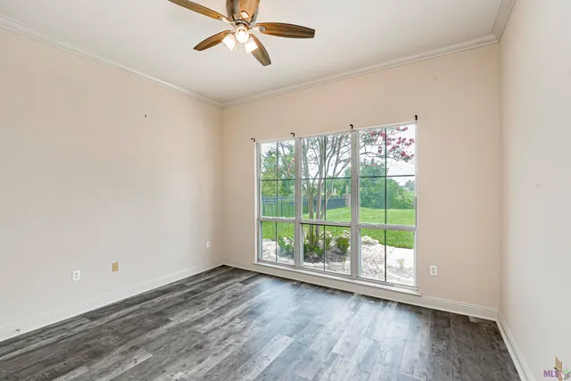 $449,999 | 40204 Pelican Point Parkway, Gonzales, LA 70737