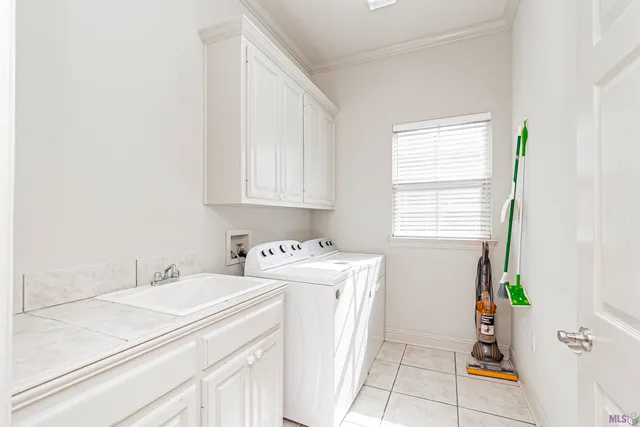 $449,999 | 40204 Pelican Point Parkway, Gonzales, LA 70737