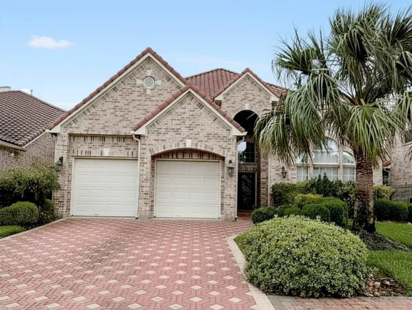 $5,200 | 18943 Villa Bergamo Lane, Houston, TX 77094