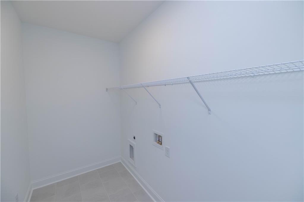 2240 Siskin Sq Road, Unit 88 Duluth, GA 30096 - Photo 30 of 42 a view of a room