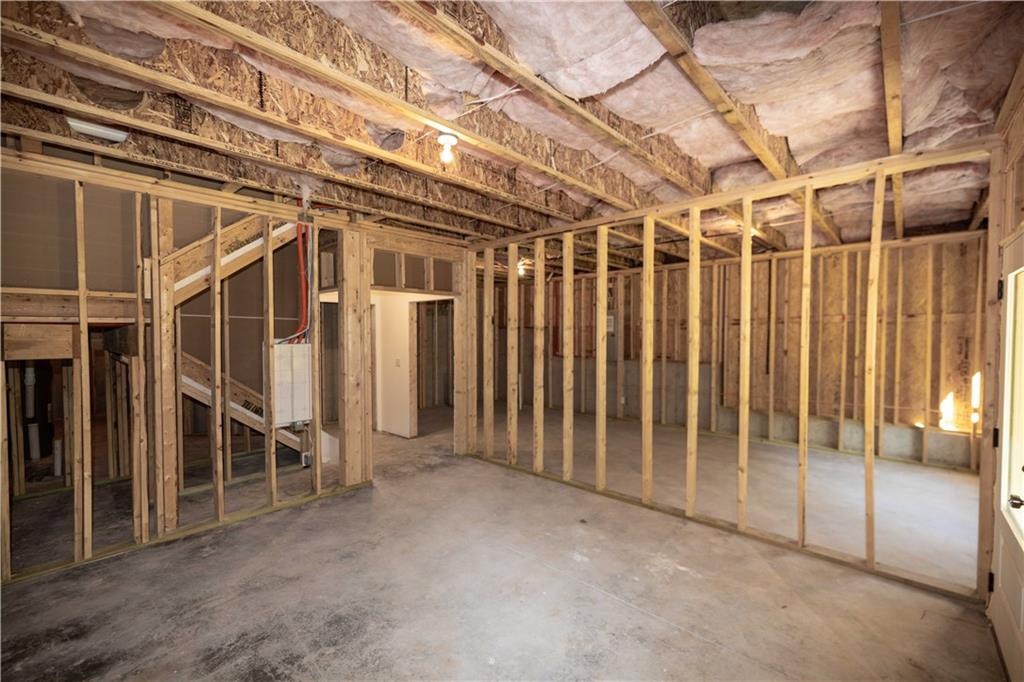 2240 Siskin Sq Road, Unit 88 Duluth, GA 30096 - Photo 35 of 42 a view of an empty room with wooden walls