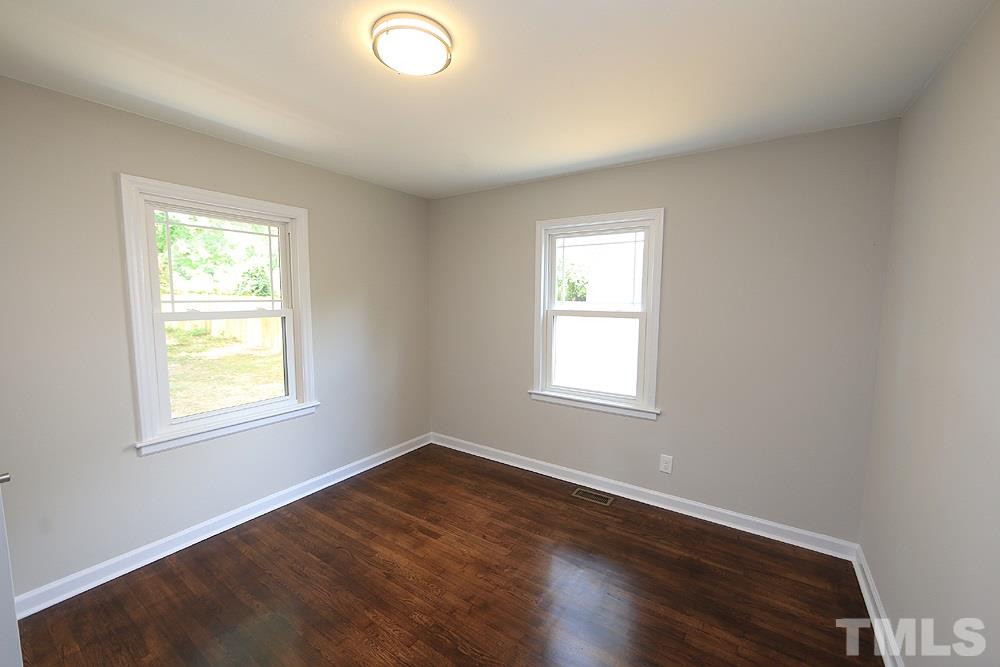 1125 Brighton Road Raleigh, NC 27610 - Photo 16 of 20