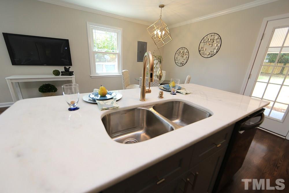 1125 Brighton Road Raleigh, NC 27610 - Photo 7 of 20