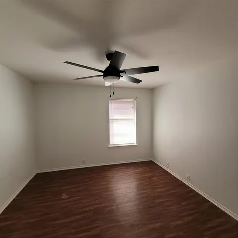 $2,100 | 825 Stafford Station Drive, Saginaw, TX 76131