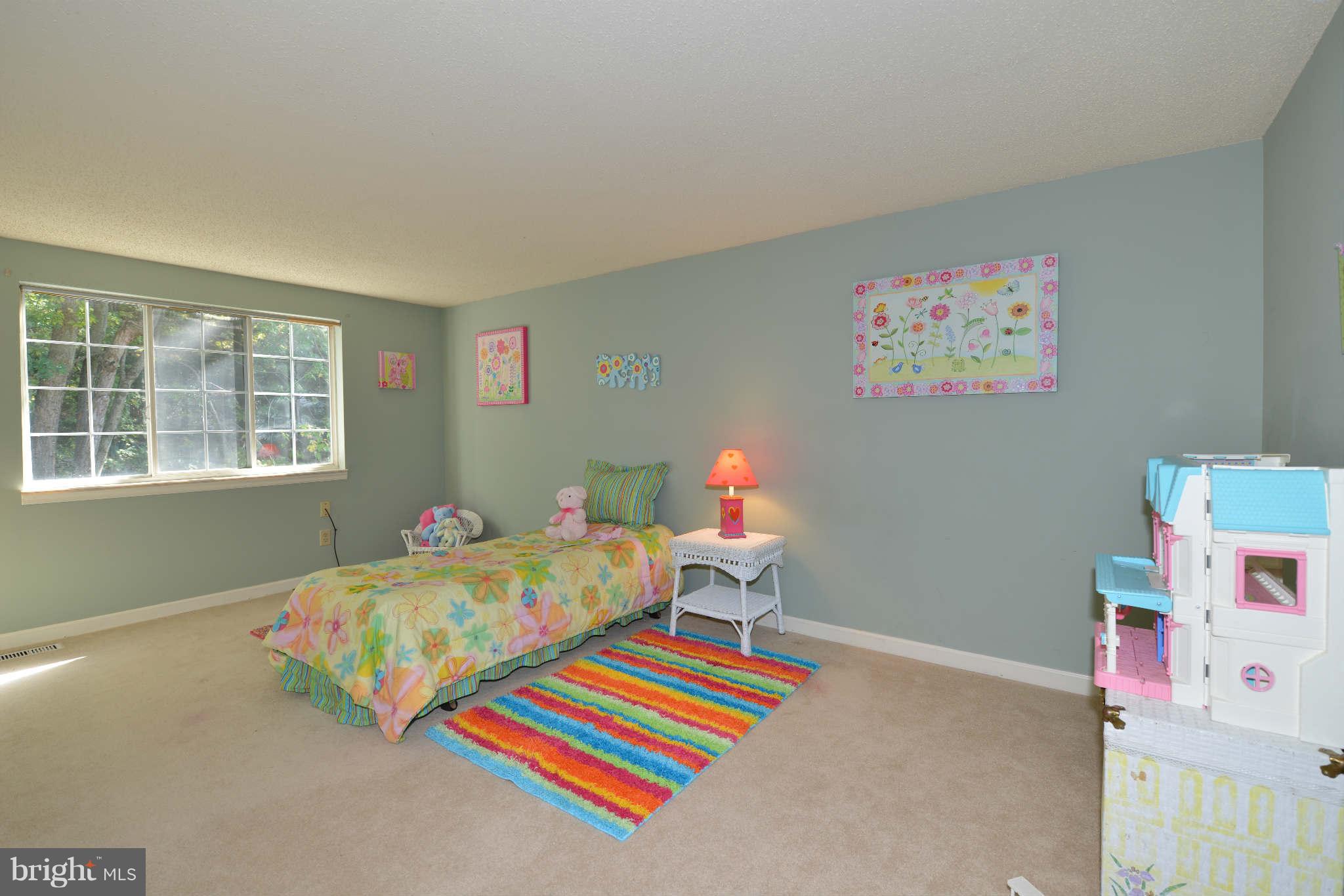 5911 Freds Oak Road Burke, VA 22015 - Photo 16 of 21 Bedroom #4