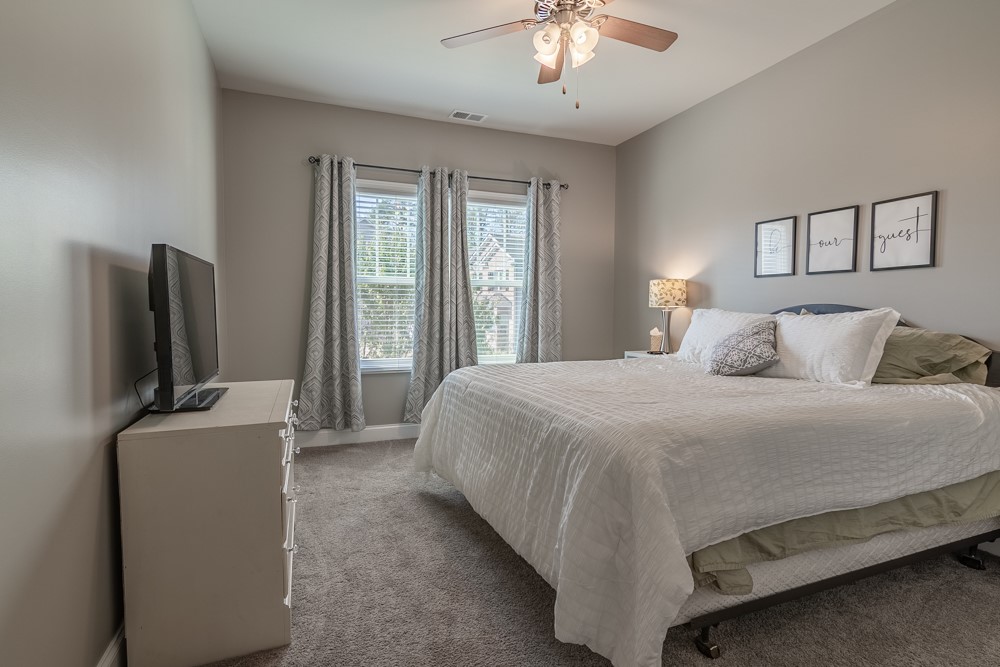 116 Jones Creek Circle Anderson, SC 29621 - Photo 29 of 47 Upstairs Bedroom 2