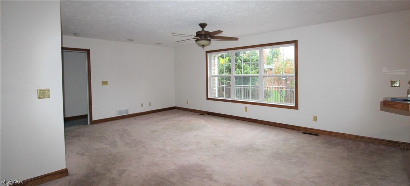 10449 Smucker Road Orrville, OH 44667 - Photo 14 of 35
