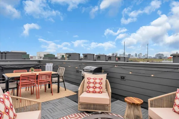 $4,000 | 1112 Baptist World Center Drive, Unit 1, Nashville, TN 37207