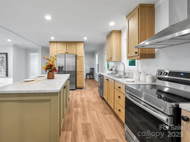 $459,000 | 262 Appalachian Way, Mars Hill, NC 28754