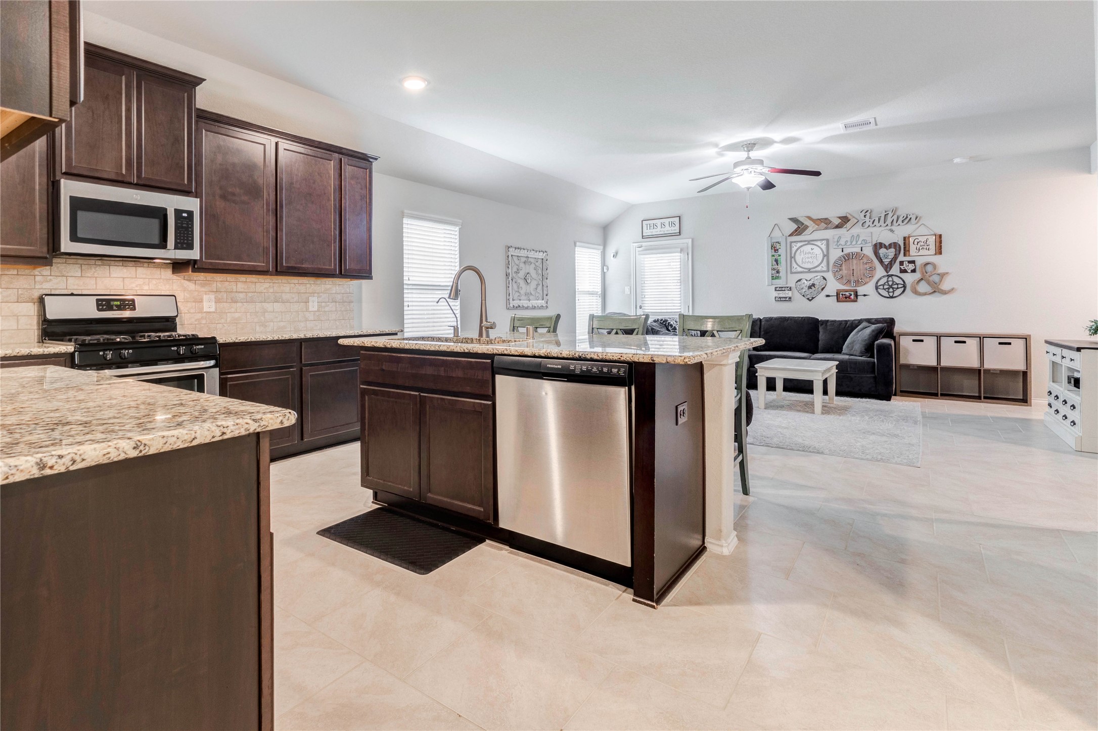 23810 Rivage Ridge Drive Katy, TX 77493 - Photo 6 of 27