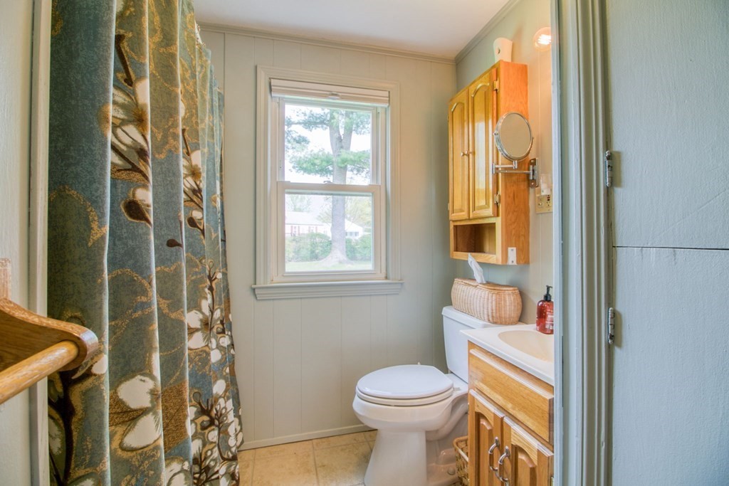 1495 Parker Street Springfield, MA 01129 - Photo 11 of 24 Gallery Image 11