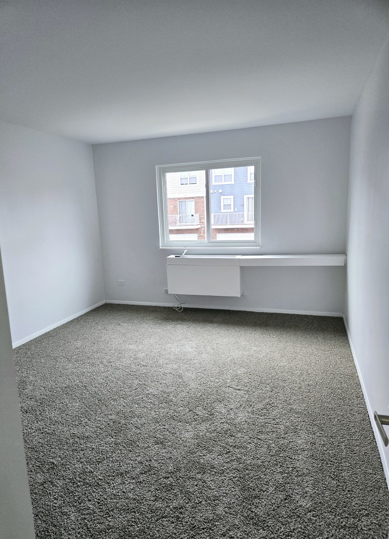 264 12th Street, Unit F Wheeling, IL 60090 - Photo 3 of 6