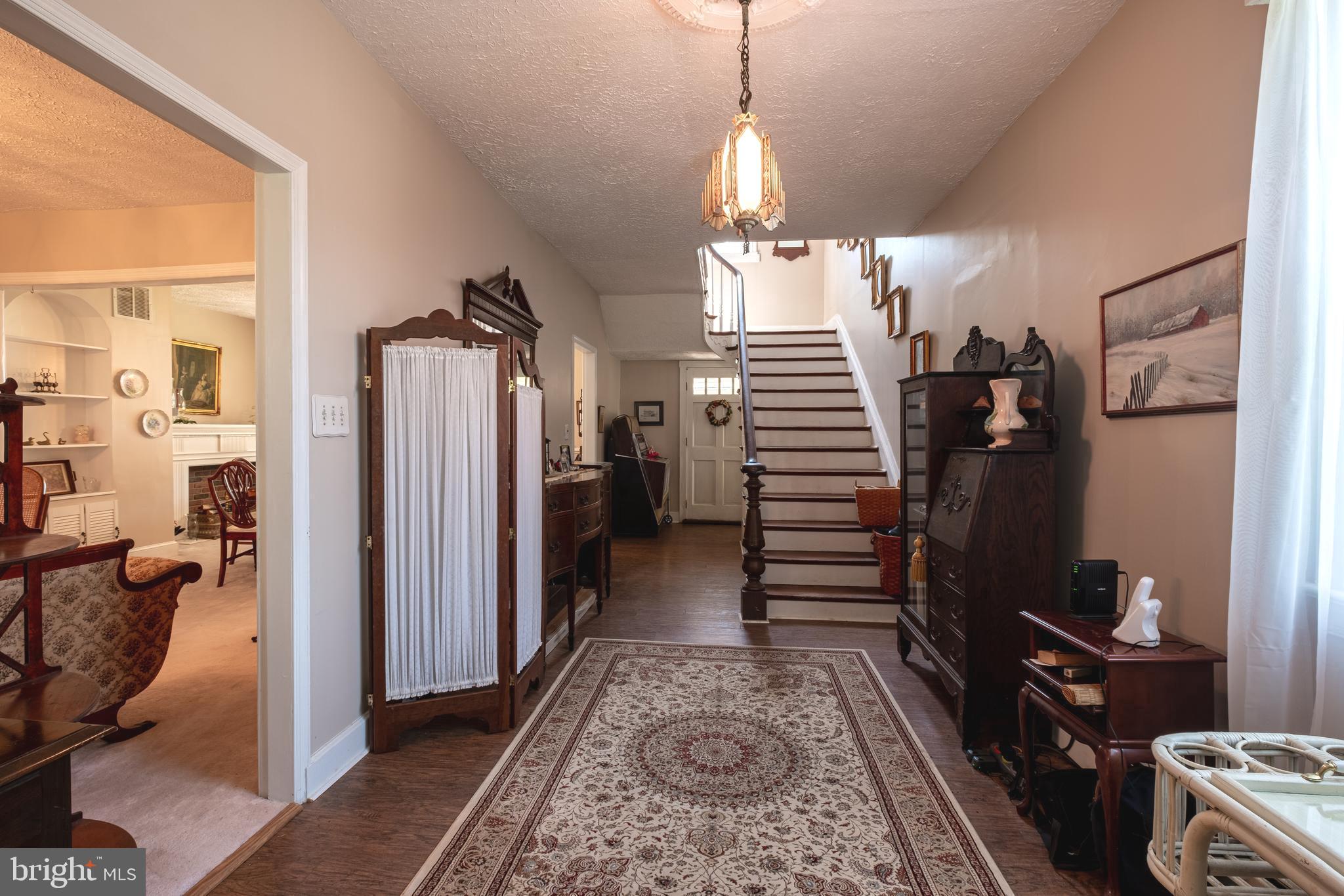 13922 River Road Newburg, MD 20664 - Photo 11 of 81 Entrance Foyer