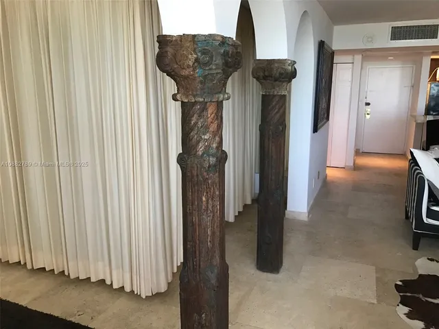 $5,000 | 100 Lincoln Road, Unit 644, Miami Beach, FL 33139