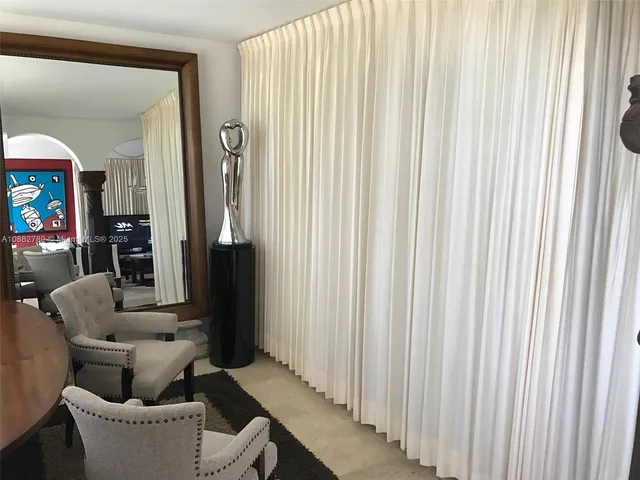 $5,000 | 100 Lincoln Road, Unit 644, Miami Beach, FL 33139