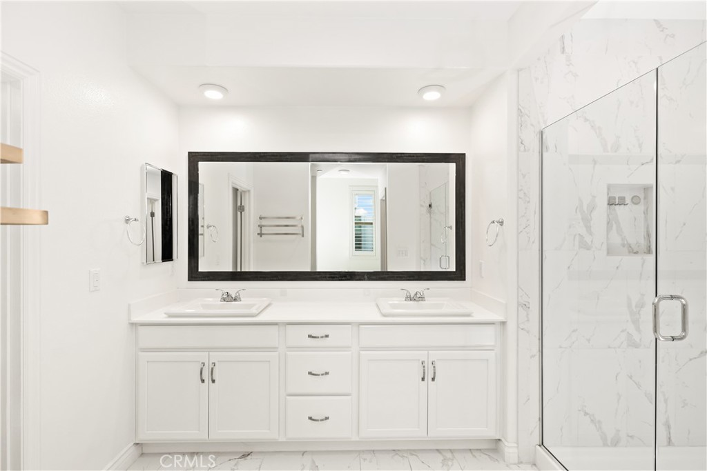 148 Spectacle Irvine, CA 92618 - Photo 17 of 36