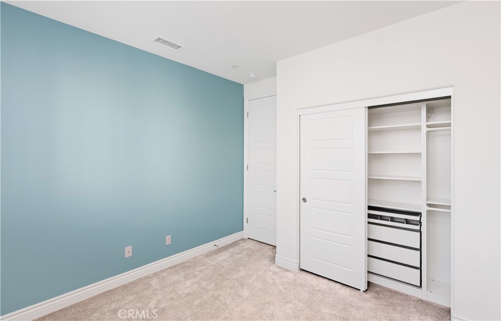 148 Spectacle Irvine, CA 92618 - Photo 20 of 36