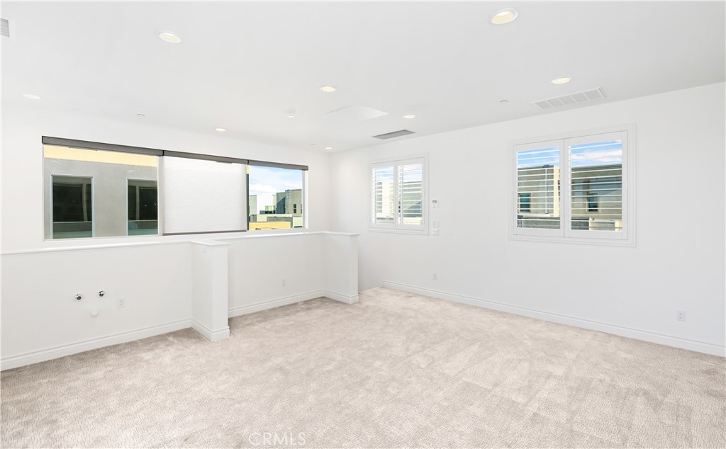 148 Spectacle Irvine, CA 92618 - Photo 26 of 36