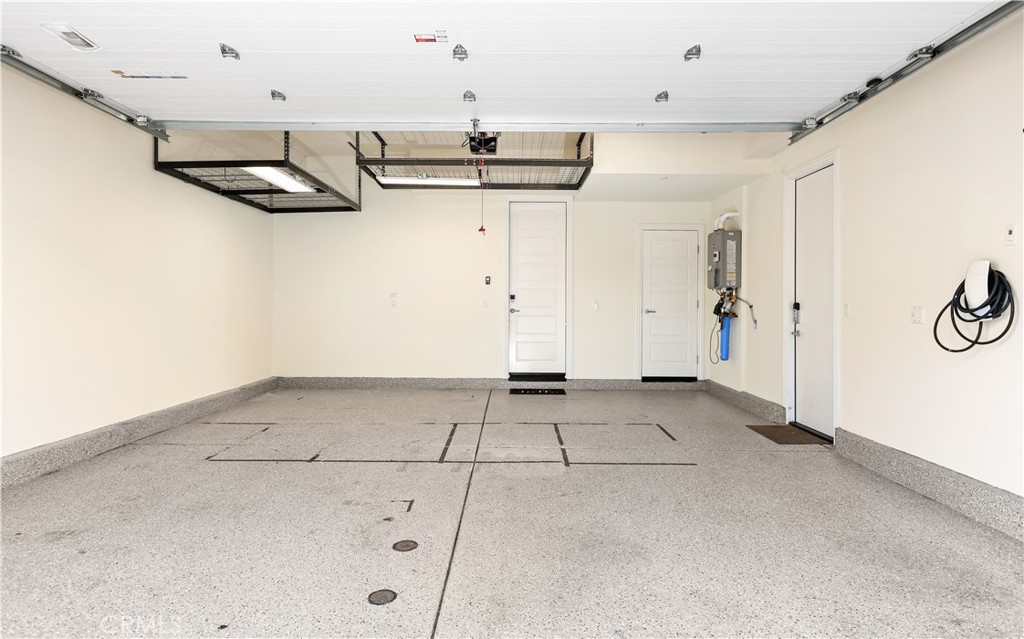 148 Spectacle Irvine, CA 92618 - Photo 30 of 36