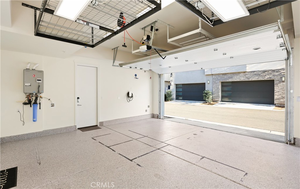 148 Spectacle Irvine, CA 92618 - Photo 32 of 36