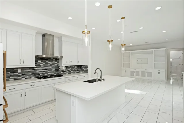 a view of a building with outdoor space