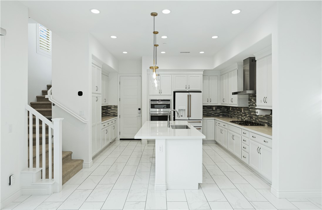 148 Spectacle Irvine, CA 92618 - Photo 10 of 36