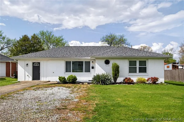 $265,000 | 15 Robin Road, New Albany, IN 47150