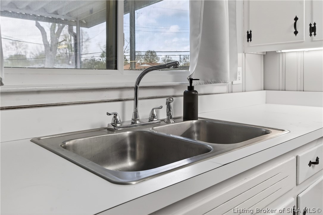 15 Robin Road New Albany, IN 47150 - Photo 17 of 49