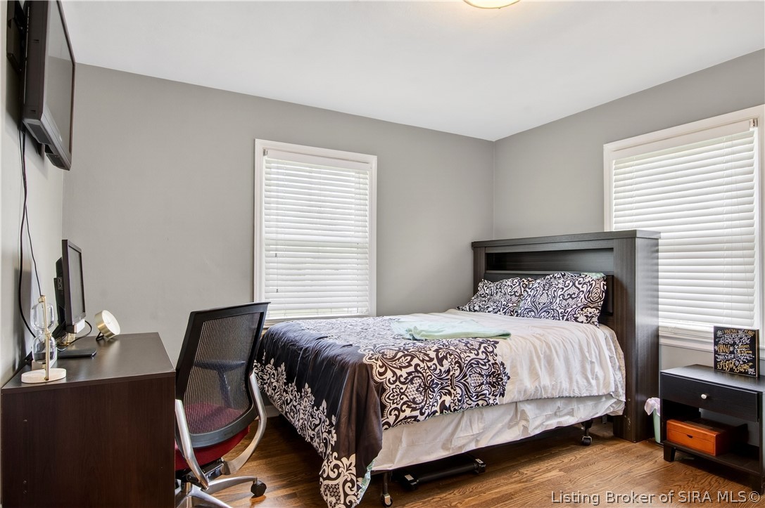 15 Robin Road New Albany, IN 47150 - Photo 27 of 49 Bedroom 2