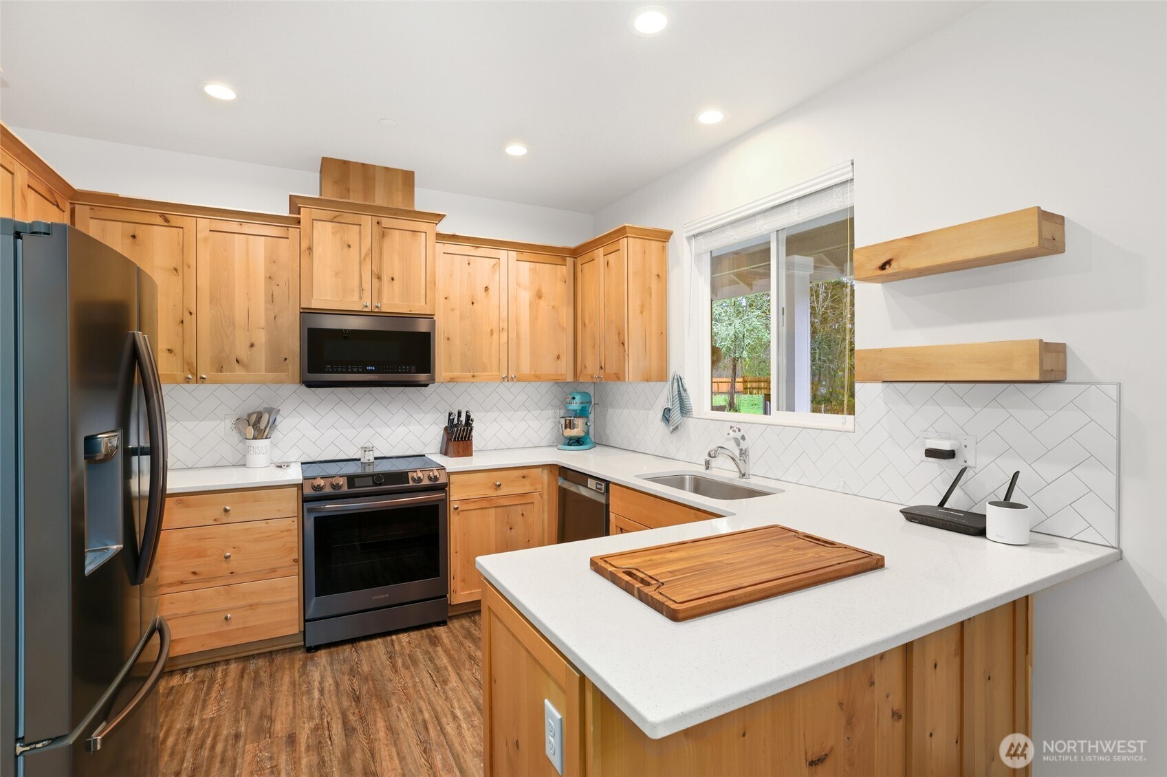 715 390th Street South Roy, WA 98580 - Photo 14 of 40