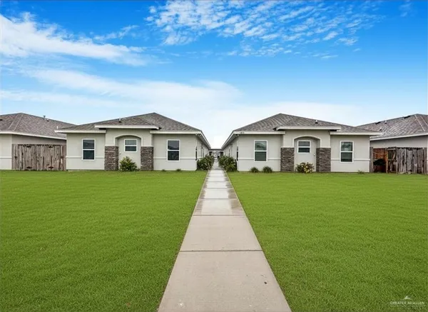 $1,200 | 1809 Stauffer Street, Unit 4, Weslaco, TX 78596