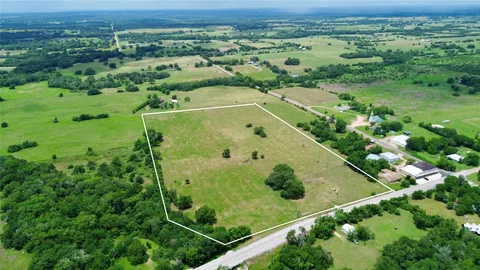 $575,000 | 1578 Farm To Market Road 109, New Ulm, TX 78950