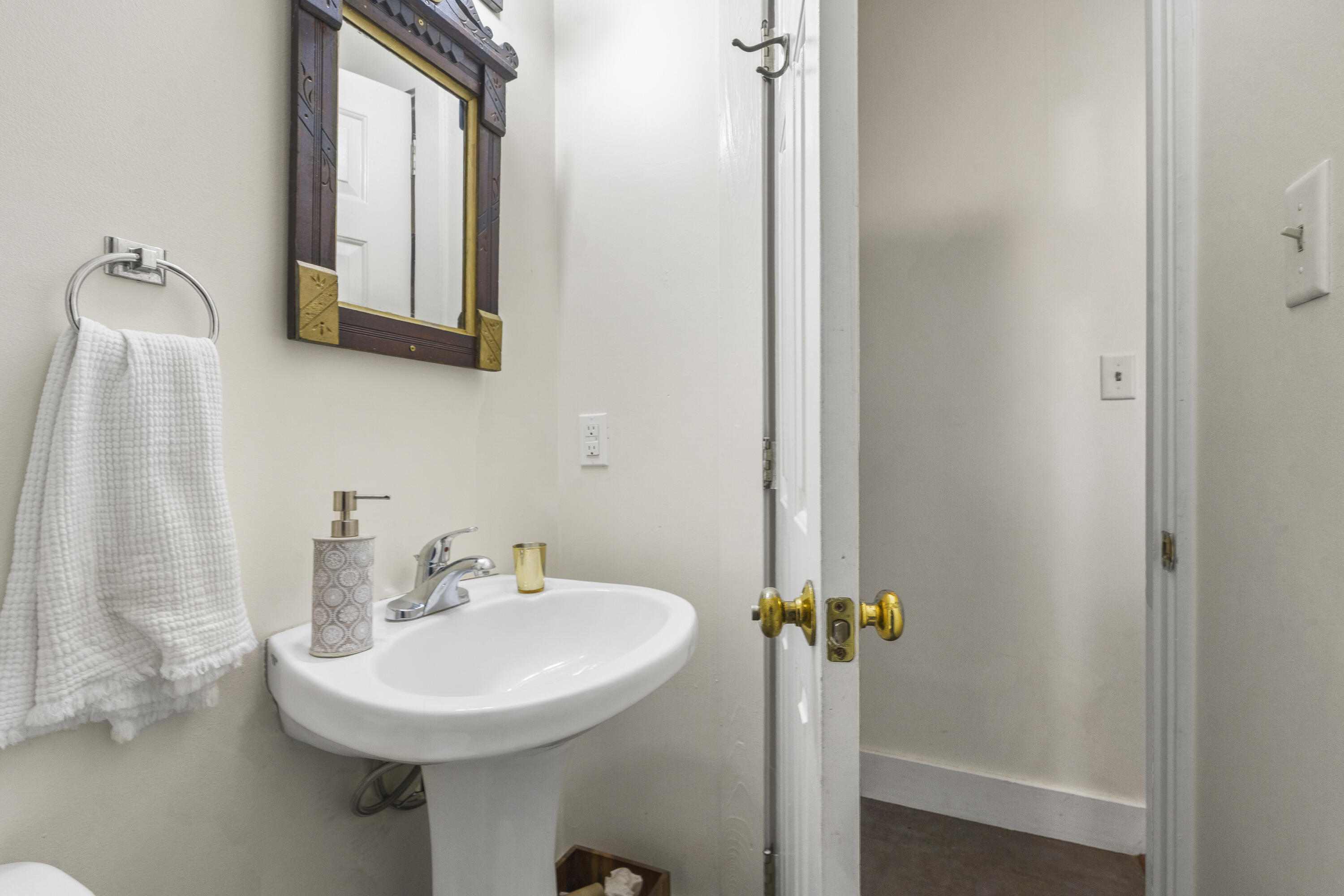 9 Pleasant Street Bath, ME 04530 - Photo 25 of 38 09-9 Pleasant St, Bath, ME- Interiors-TP