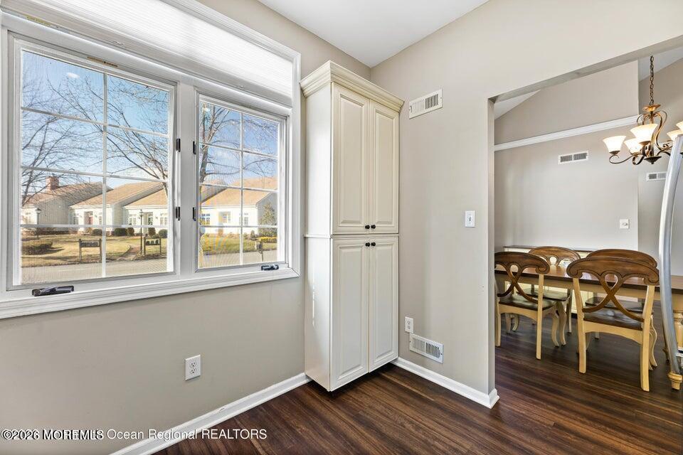 48 Rutland Lane Monroe Township, NJ 08831 - Photo 6 of 37 kitchen 3
