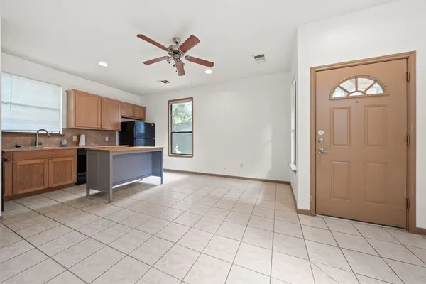$425,000 | 1906 B Garden Street, Unit B, Austin, TX 78702
