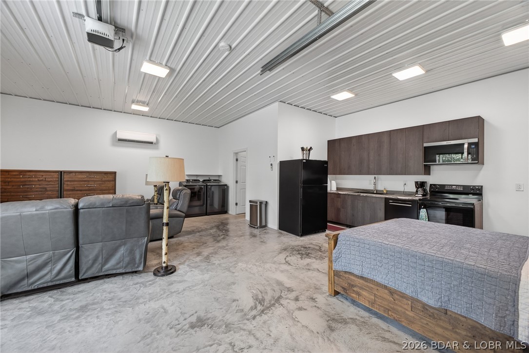 27444 Golden Beach Road Barnett, MO 65011 - Photo 8 of 42 Mini split heats & cools