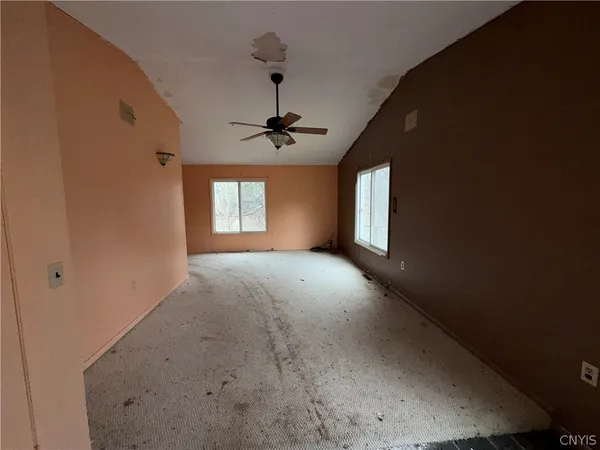 $215,900 | 3247 County Rte 57, Volney, NY 13126